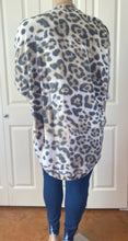 Load image into Gallery viewer, Smokey Leopard Cardigan